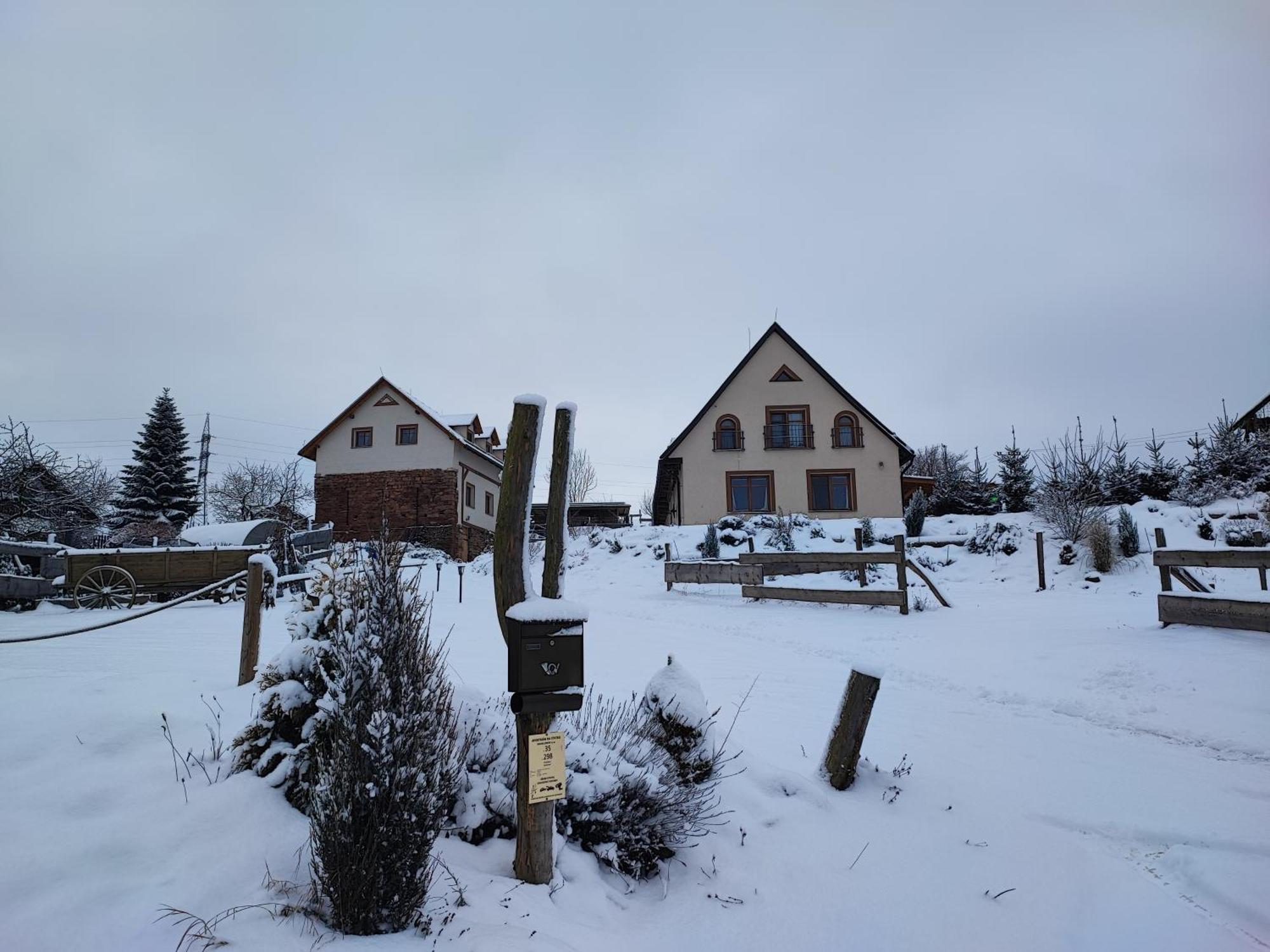 Apartman Na Statku Červený Kostelec 외부 사진