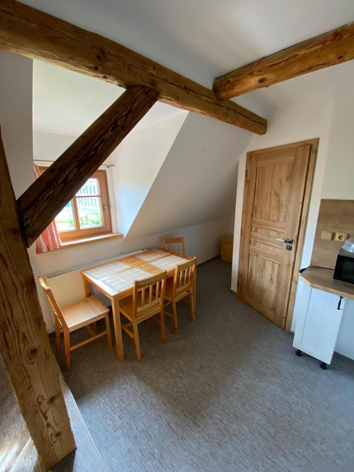 Apartman Na Statku Červený Kostelec 외부 사진